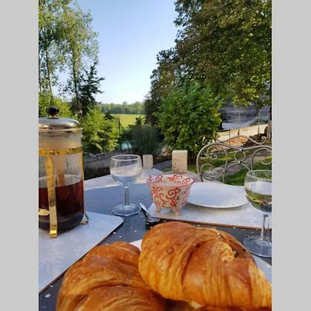 Le Pavillon: Refuge Reposant, Exclusif, Au Chateau Villa Bourdeilles