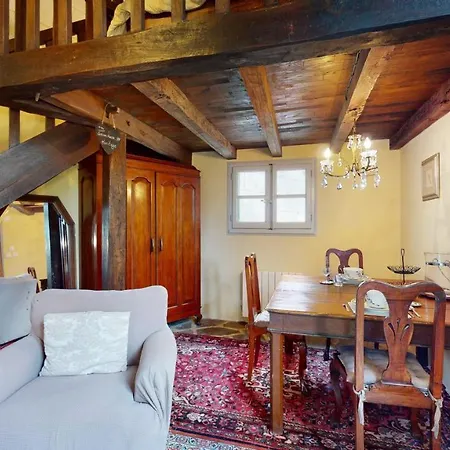 Le Pavillon: Refuge Reposant, Exclusif, Au Chateau Bourdeilles