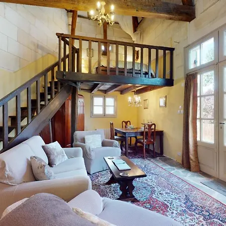 Le Pavillon: Refuge Reposant, Exclusif, Au Chateau Bourdeilles